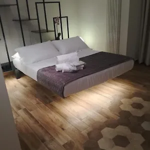  Affittacamere House