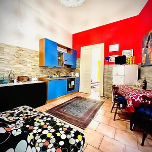 La Casa Di Luna 1 Center Aeroporto di Catania Fontana Rossa